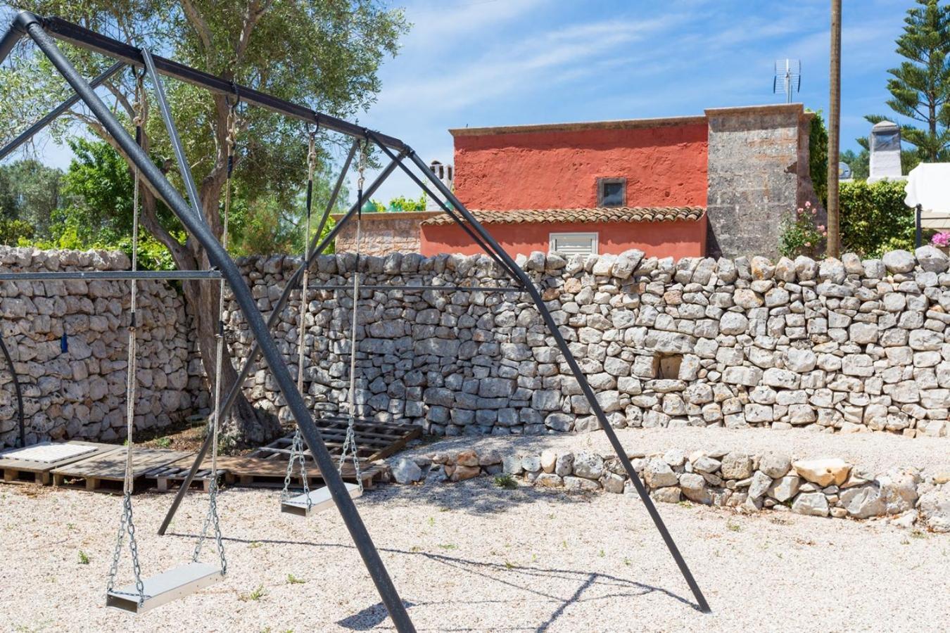 La Corte Della Masseria 산비토데이노르만니 외부 사진